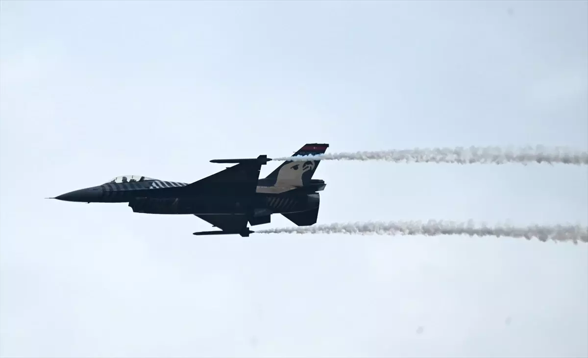 SOLOTÜRK Belçika’da Gösteri Uçuşu Yaptı