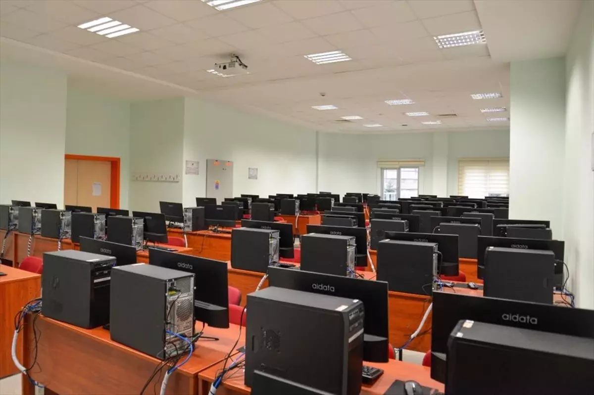 BŞEÜ Bilgisayar Laboratuvarları Yenilendi